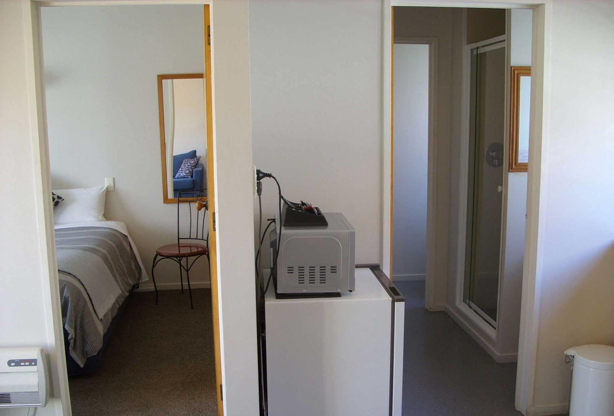 Tudor Court Motelクライストチャーチ エクステリア 写真